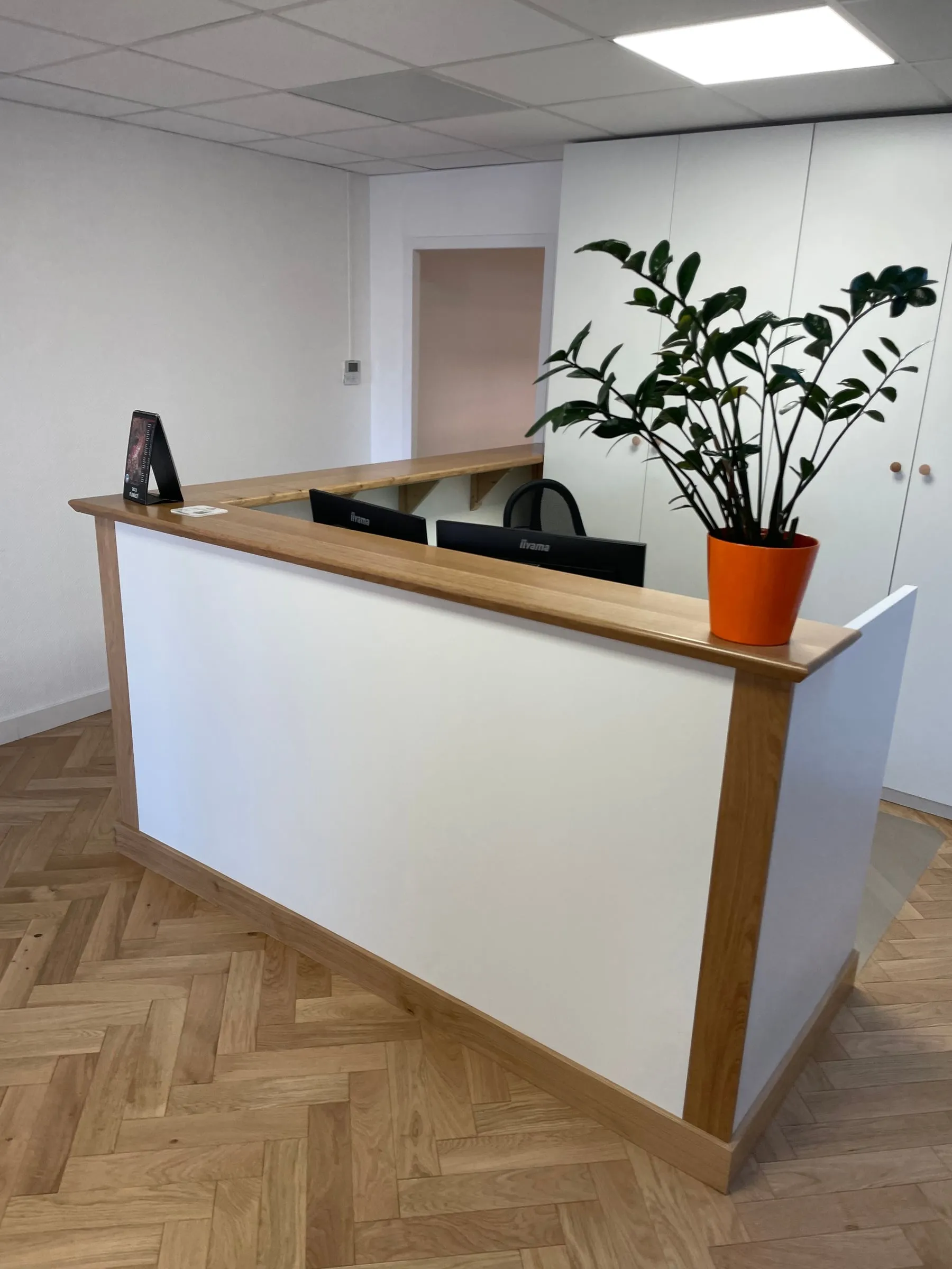 Agencement sur mesure — ouvrage terminé, photo 1