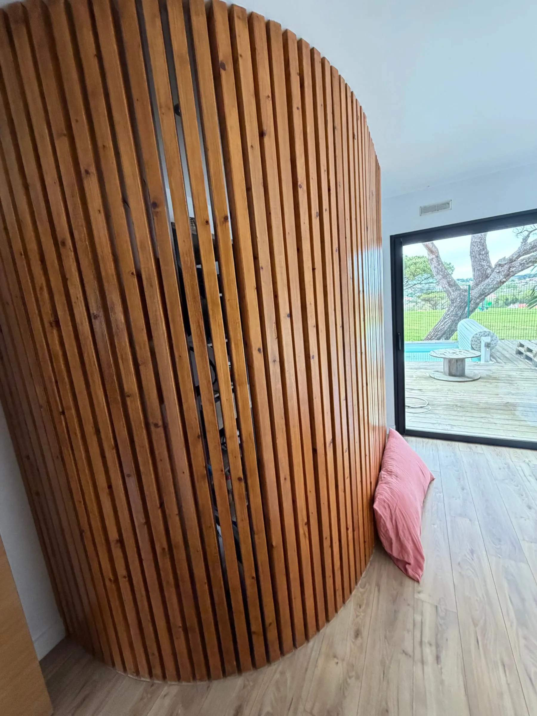 Agencement sur mesure — ouvrage terminé, photo 1